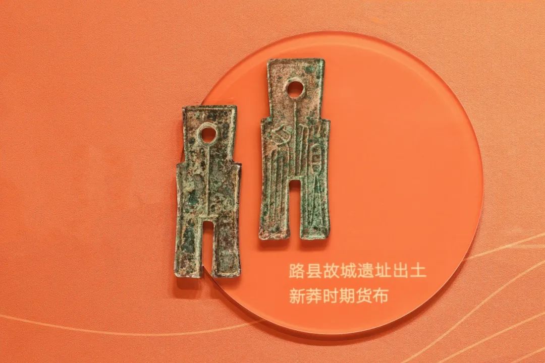 展览货币照片