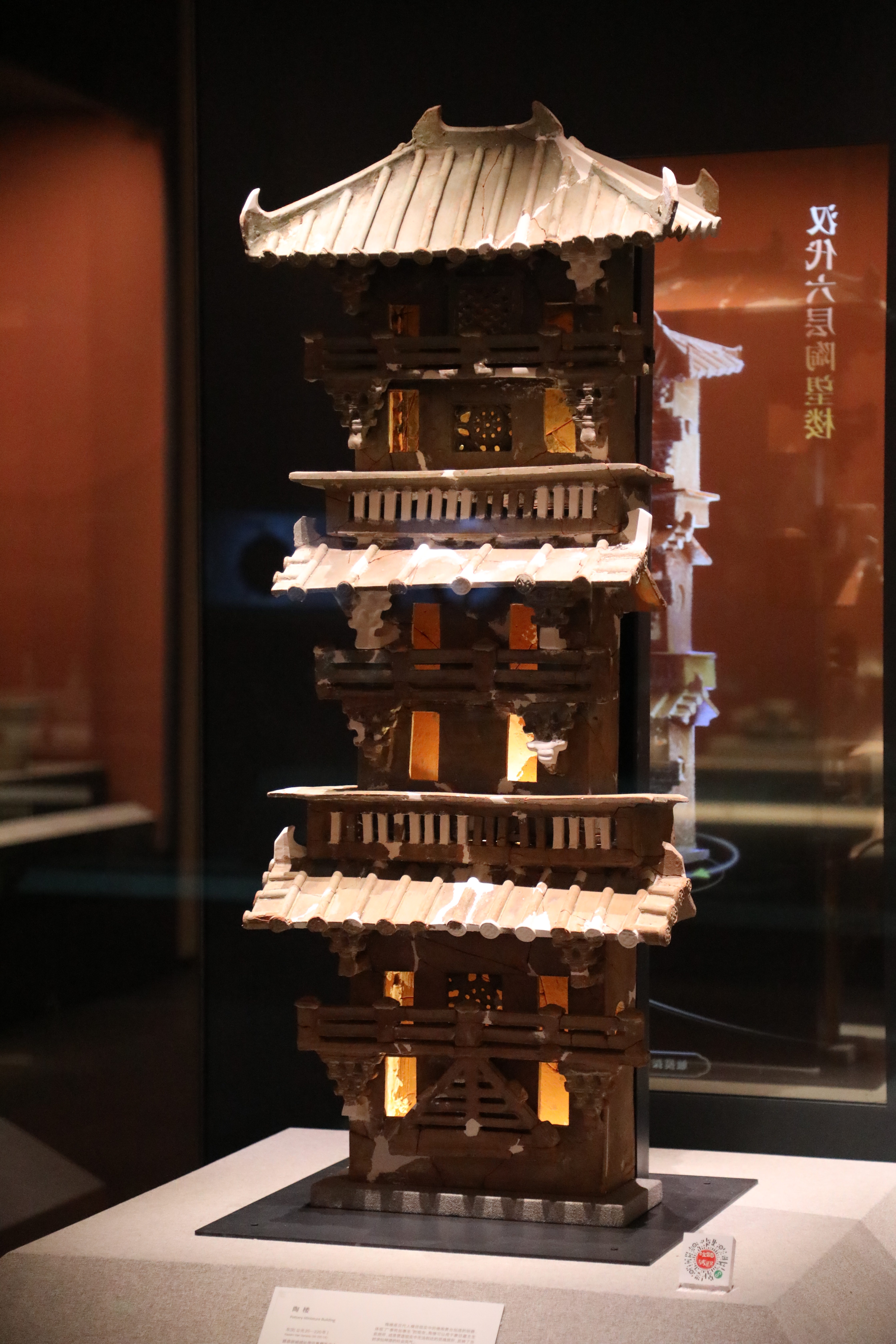 展览照片.jpg
