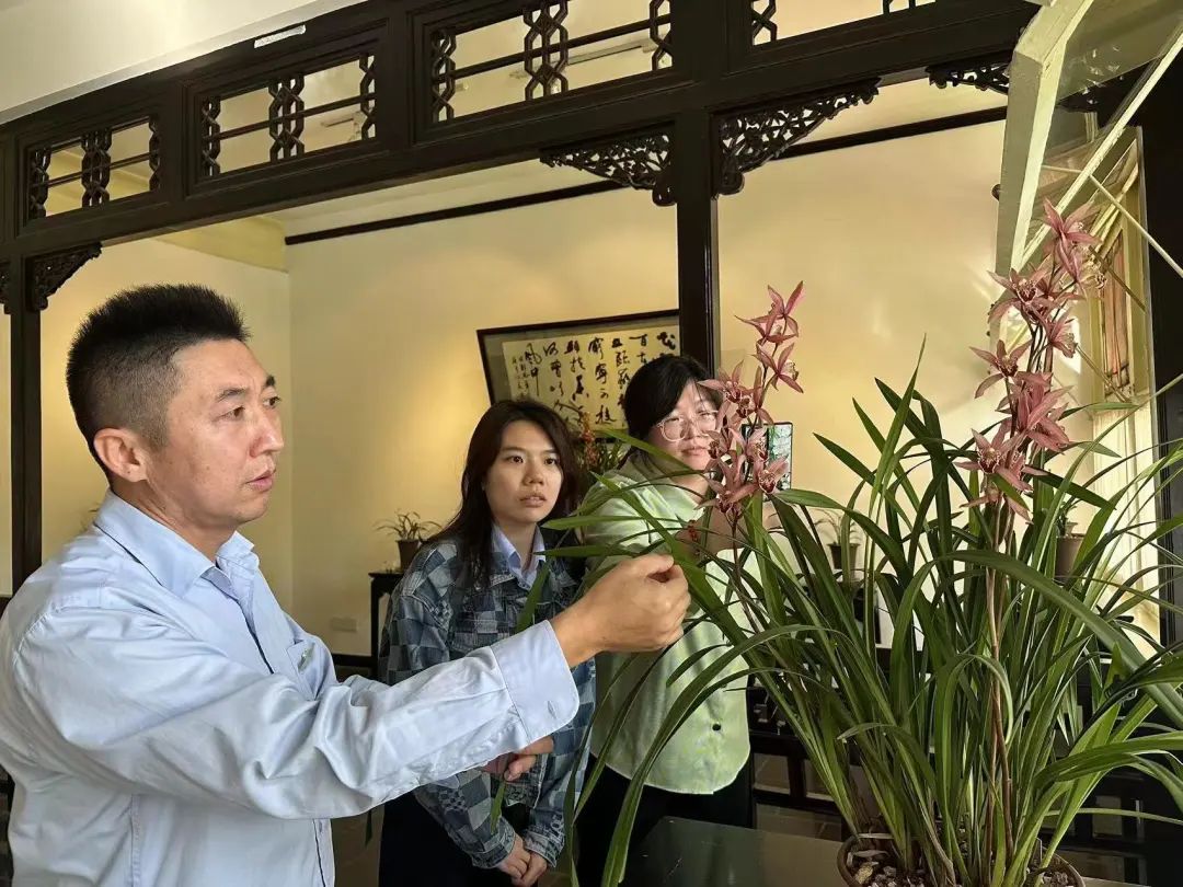 中秋国庆假期 | 459.12万游客到市属公园庆贺祖国华诞，探寻秋日佳节文化