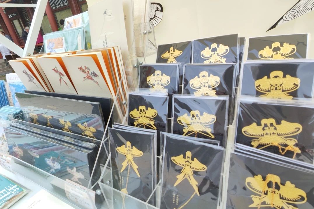 新展园说Ⅵ木器风华美成在久今日开幕.jpg