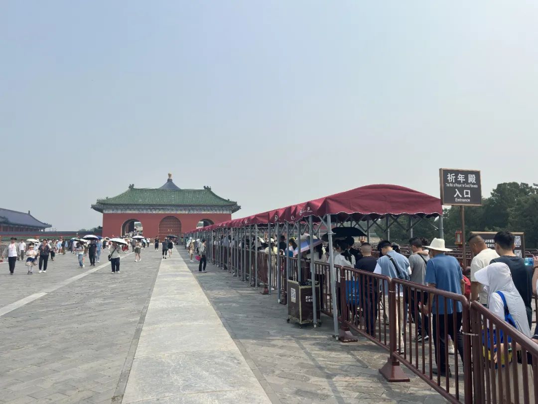 祈年殿排队通道设置遮阳棚 祈年殿排队通道设置遮阳棚