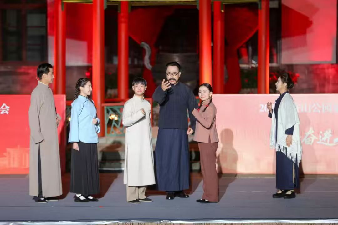 主题情景剧演出照片.jpg