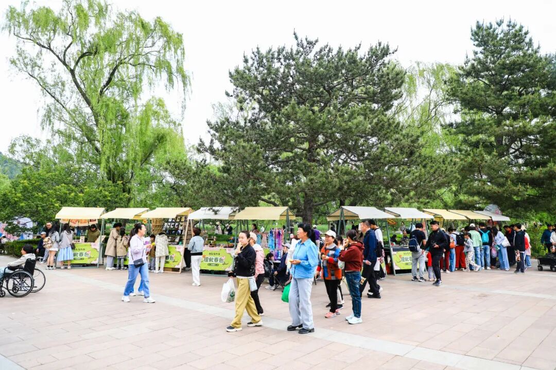 “植此春色” 文创市集