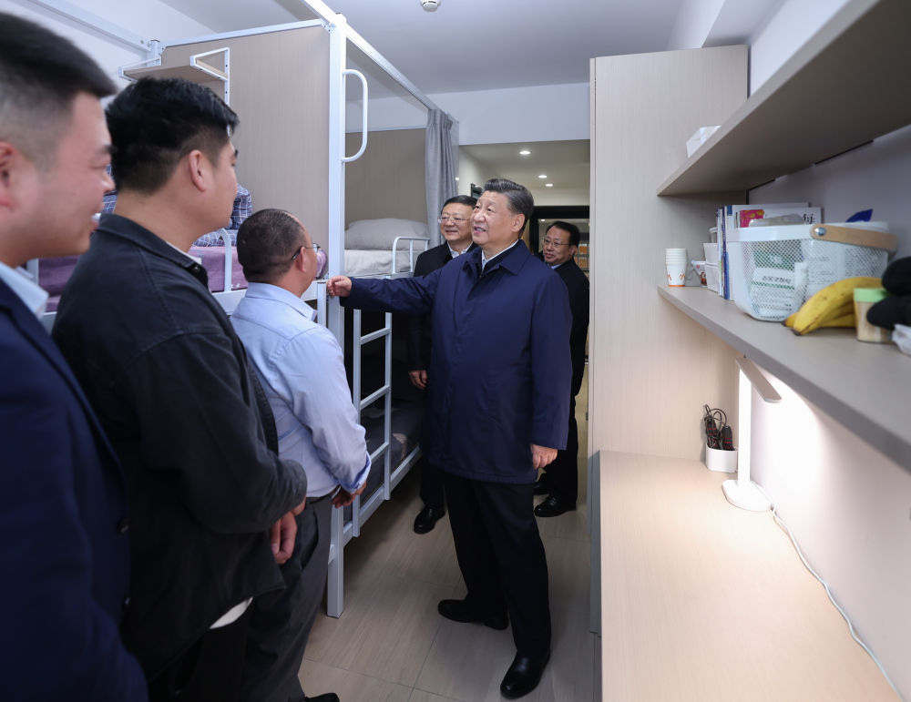 了解在此居住的城市一线工作者的生活状况.jpg