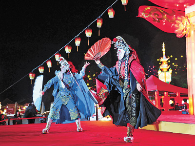 欢欢喜喜过大年 万家团圆庆新春（新春走基层）5.jpg