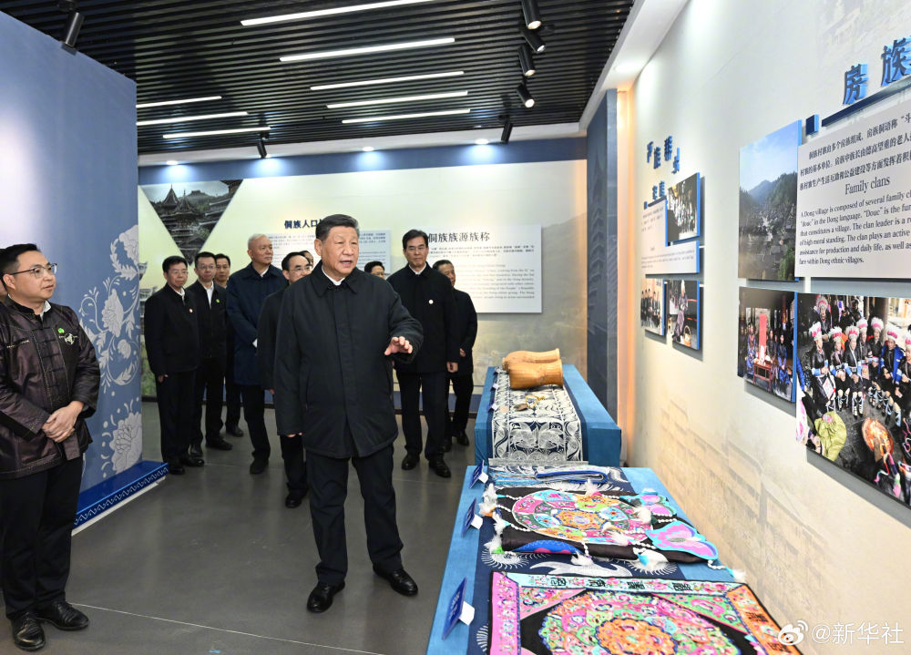 习近平：民族的特色，很古朴也很时尚1.jpg