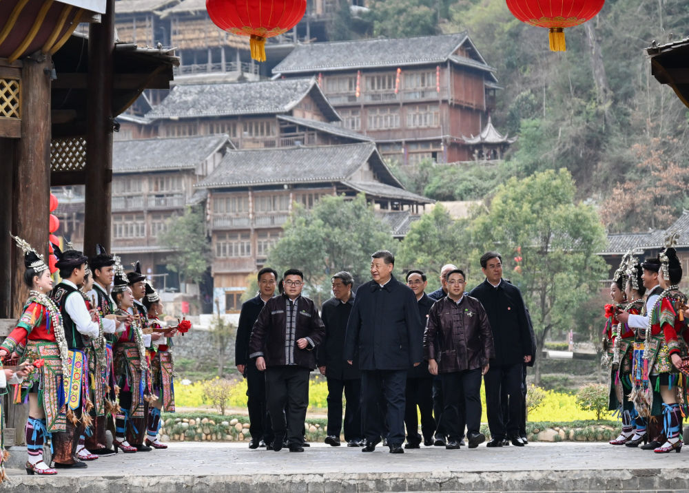 习近平在贵州考察时强调 坚持以高质量发展统揽全局 在中国式现代化进程中展现贵州新风采1.jpg