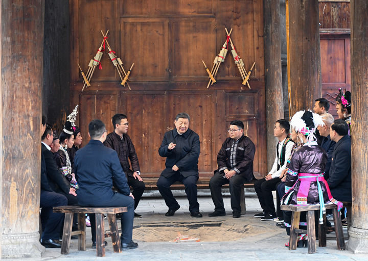 习近平在贵州考察时强调 坚持以高质量发展统揽全局 在中国式现代化进程中展现贵州新风采5.jpg