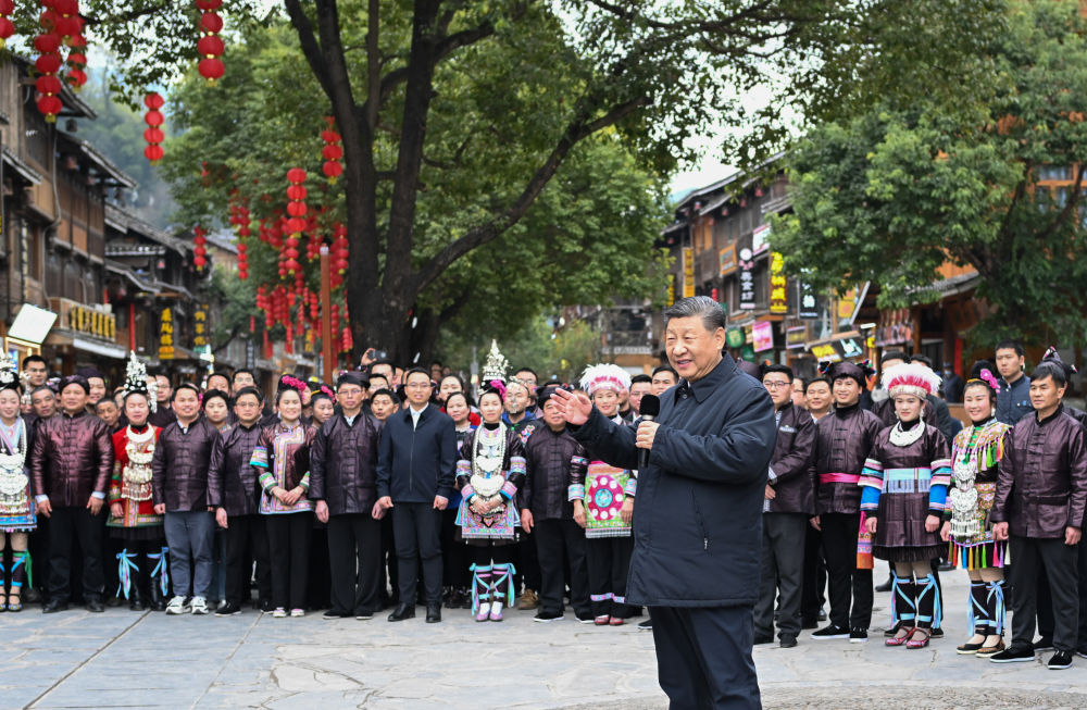 习近平在贵州考察时强调 坚持以高质量发展统揽全局 在中国式现代化进程中展现贵州新风采8.jpg