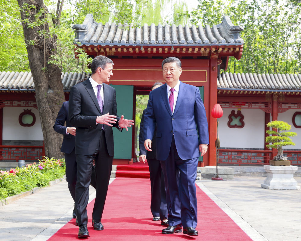 习近平会见西班牙首相桑切斯4.jpg
