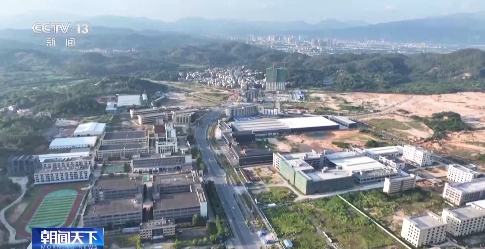 直击外贸第一线丨中小外贸企业逆势突围 金融机构给出“定心丸”5.jpg