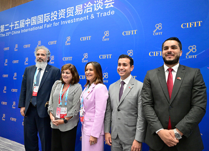 携手中国 投资未来——从第二十五届投洽会看“引进来”“走出去”新气象